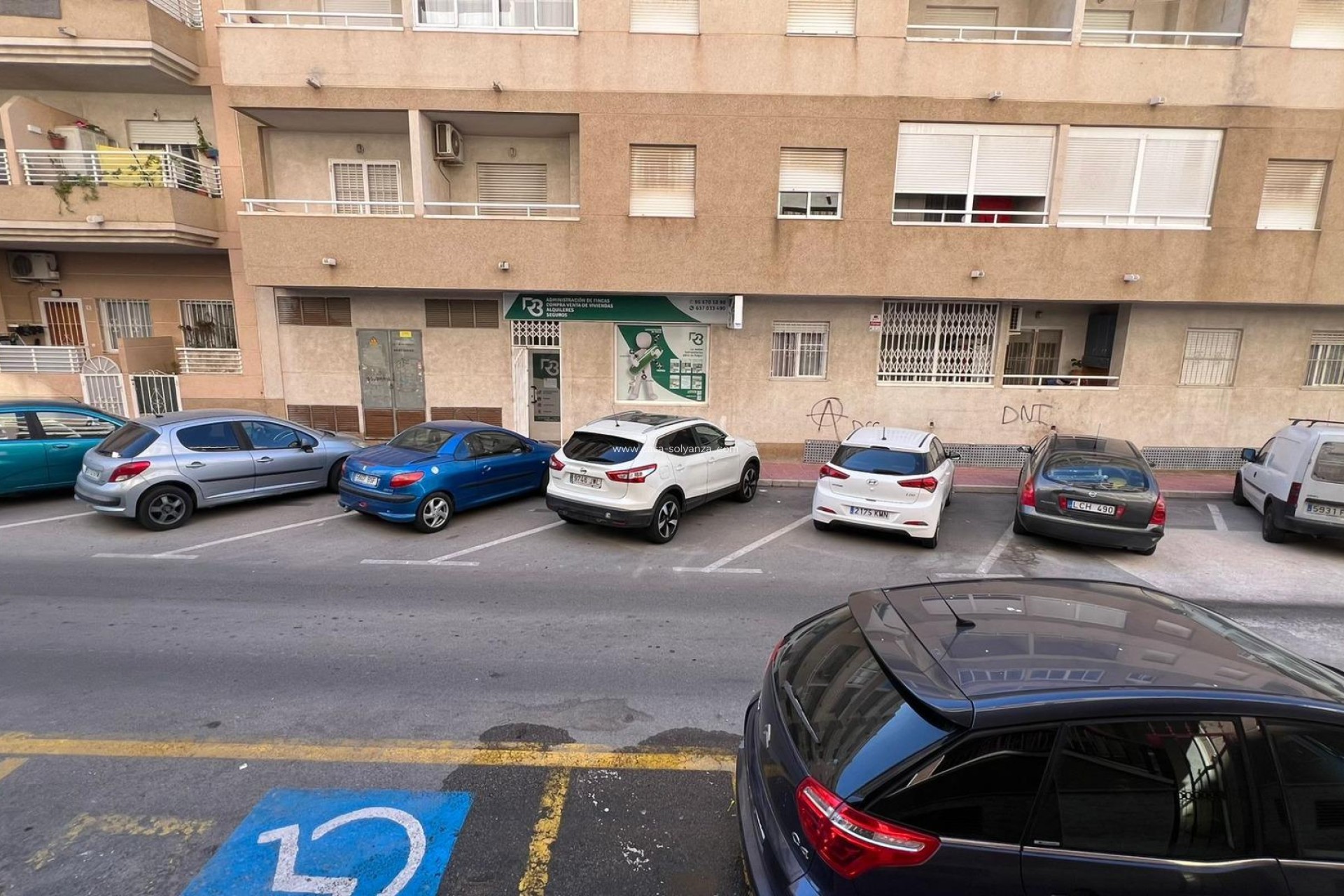 Reventa - Apartamento / piso - Torrevieja - PARQUE DE LAS NACIONES