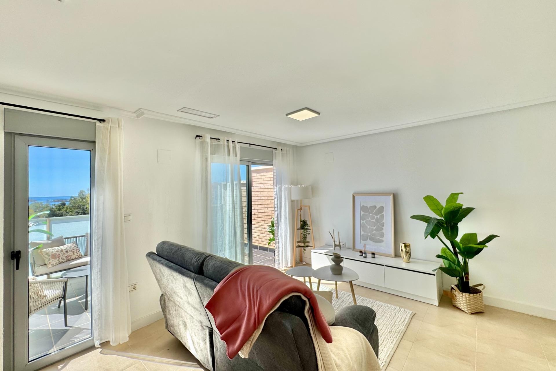 Reventa - Apartamento / piso - Torrevieja - PARQUE DE LAS NACIONES