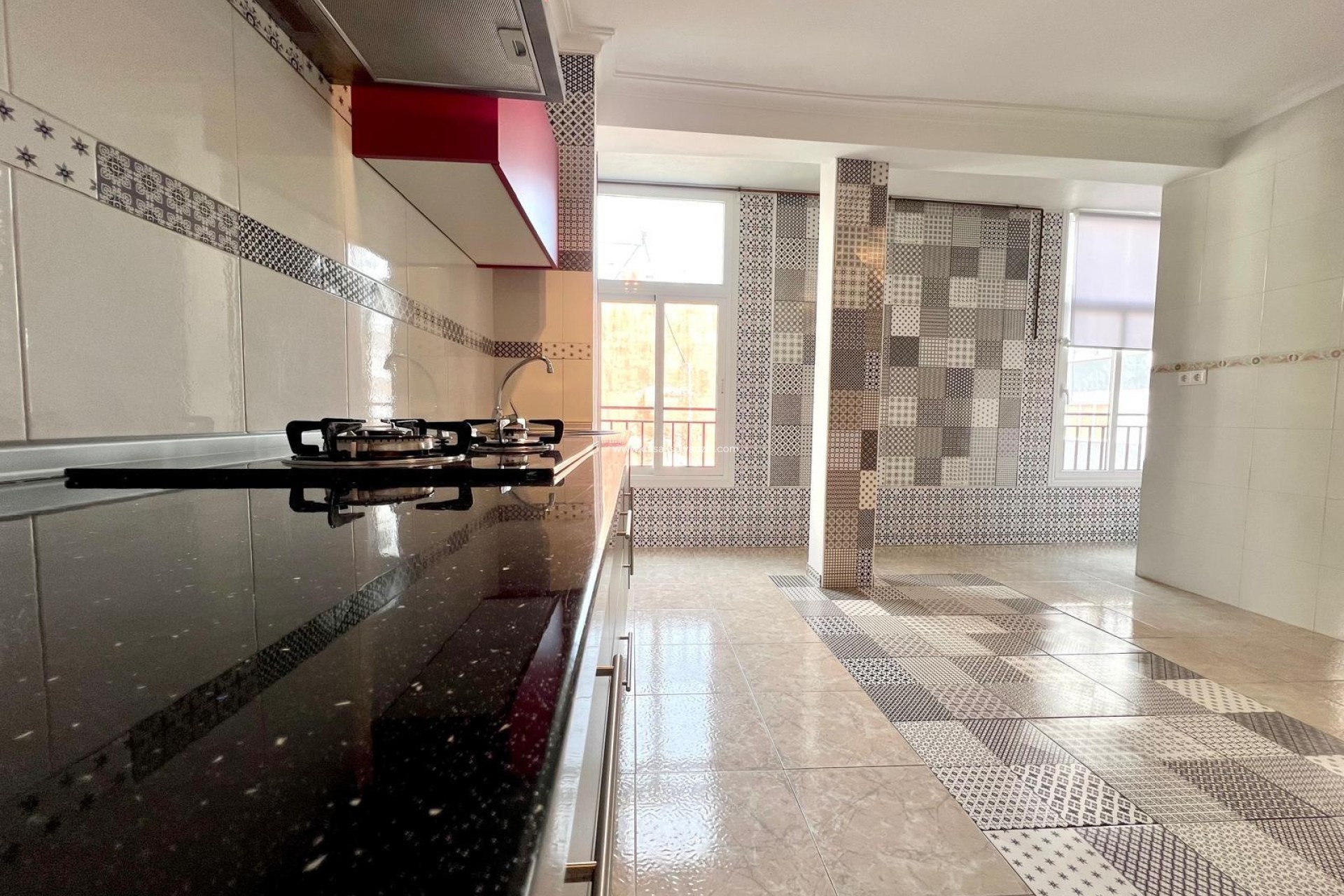 Reventa - Apartamento / piso - Torrevieja - Paseo Maritimo