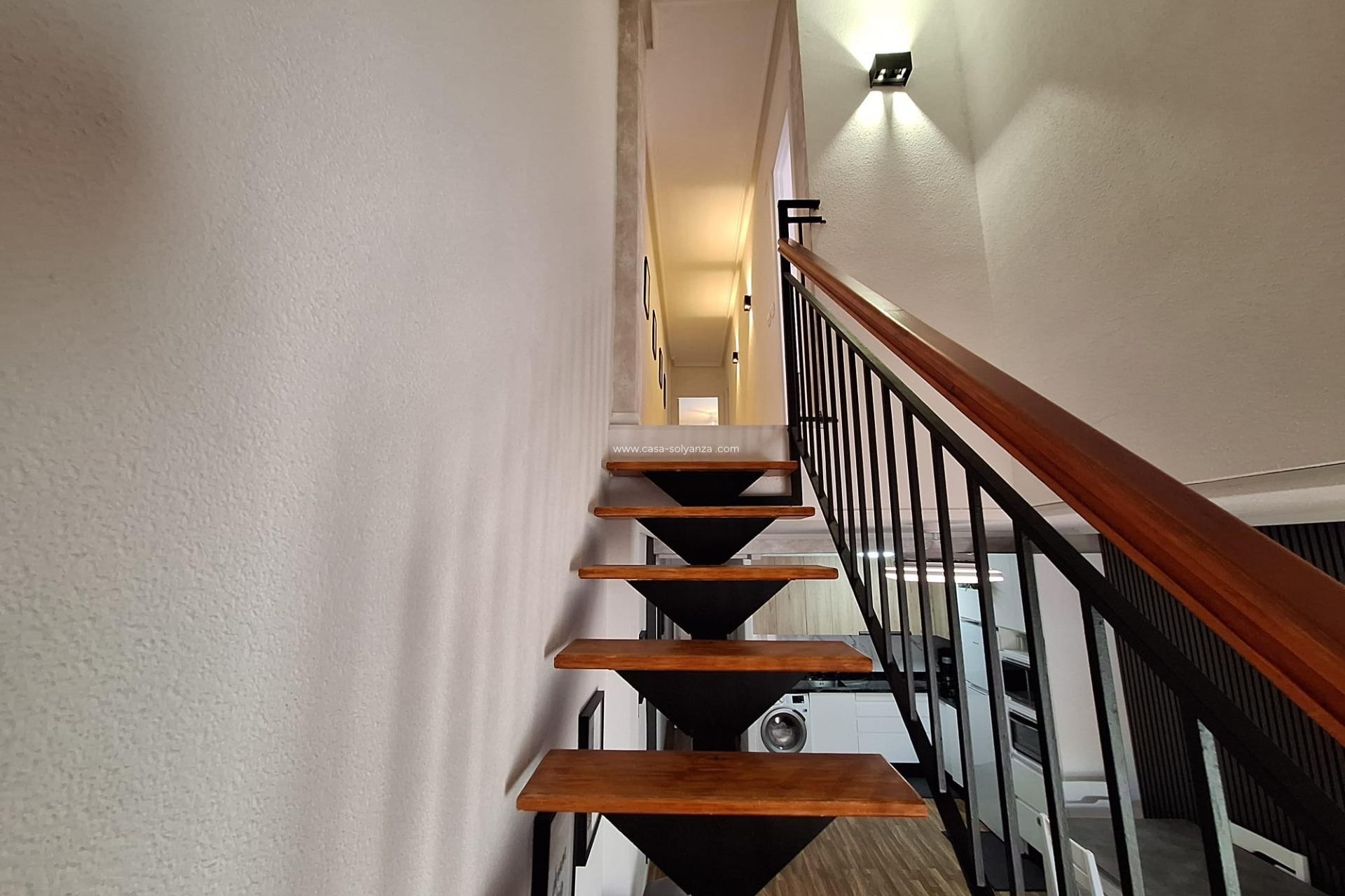 Reventa - Apartamento / piso - Torrevieja - Playa de los Locos
