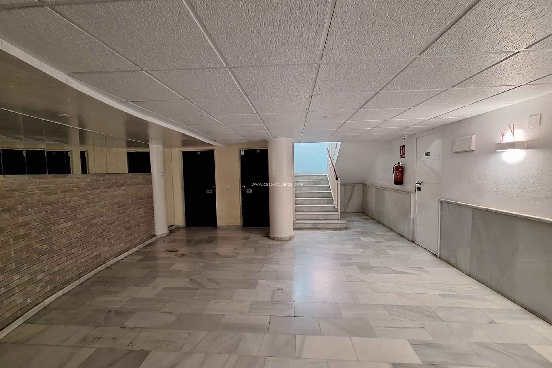 Reventa - Apartamento / piso - Torrevieja - Playa de los Locos