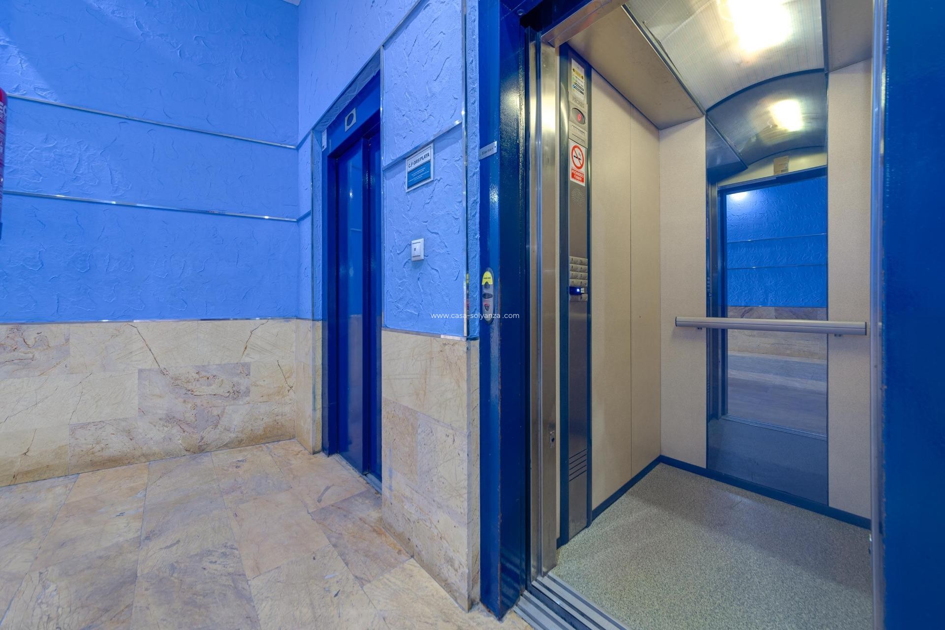 Reventa - Apartamento / piso - Torrevieja - Playa de los Locos