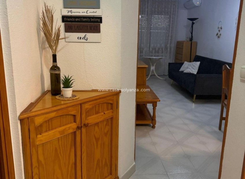 Reventa - Apartamento / piso - Torrevieja - Playa De Los Naufragos