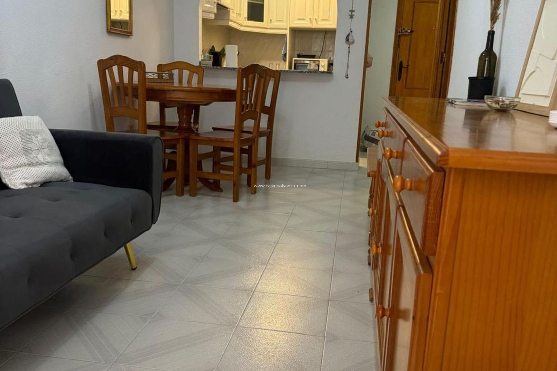 Reventa - Apartamento / piso - Torrevieja - Playa De Los Naufragos