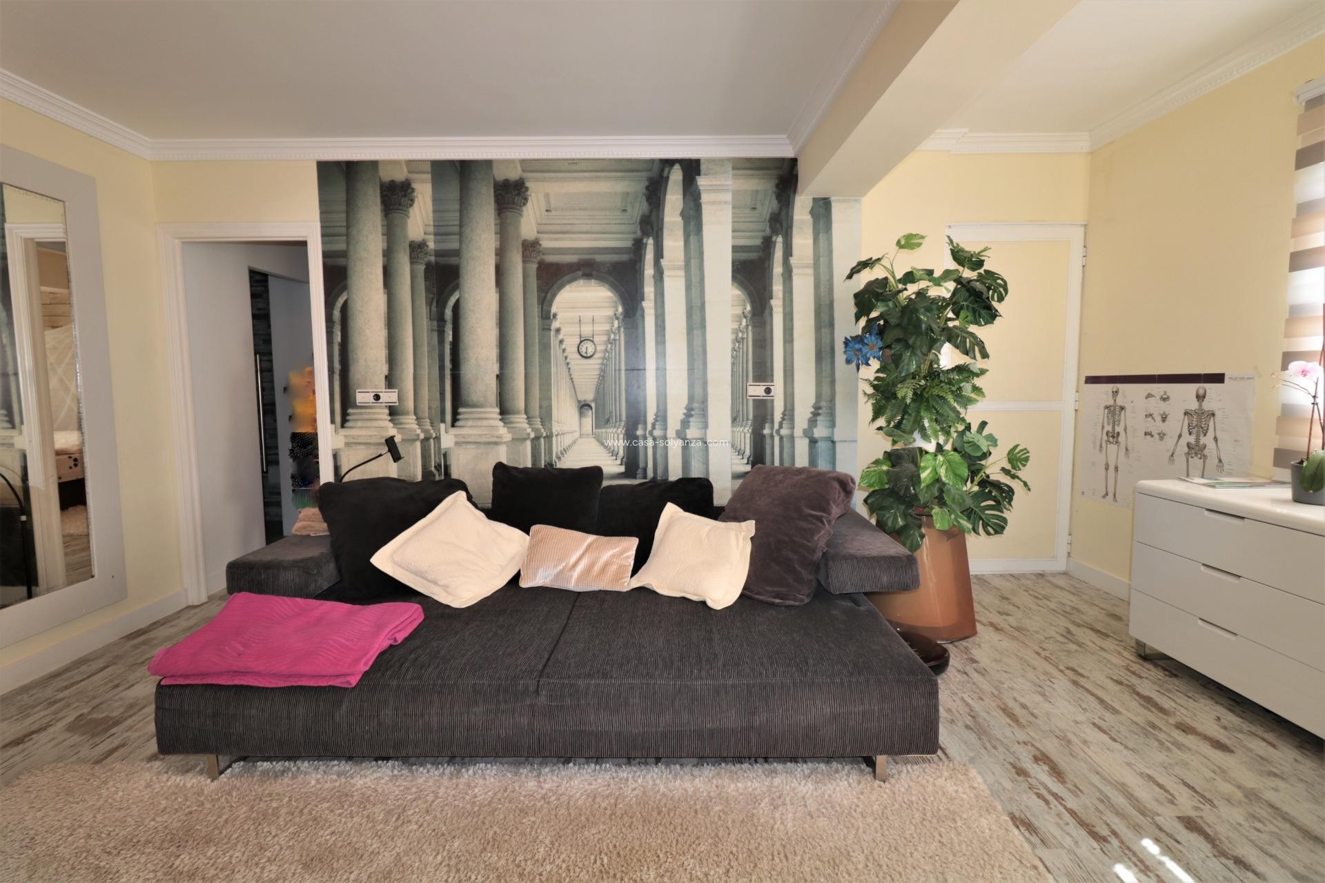 Reventa - Apartamento / piso - Torrevieja - Playa De Los Naufragos