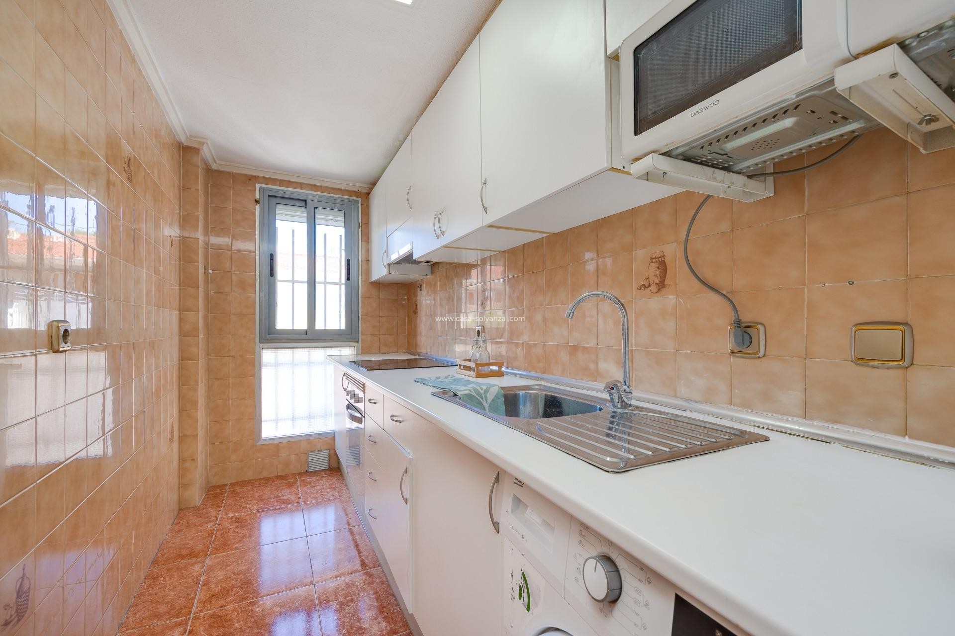 Reventa - Apartamento / piso - Torrevieja - Playa De Los Naufragos