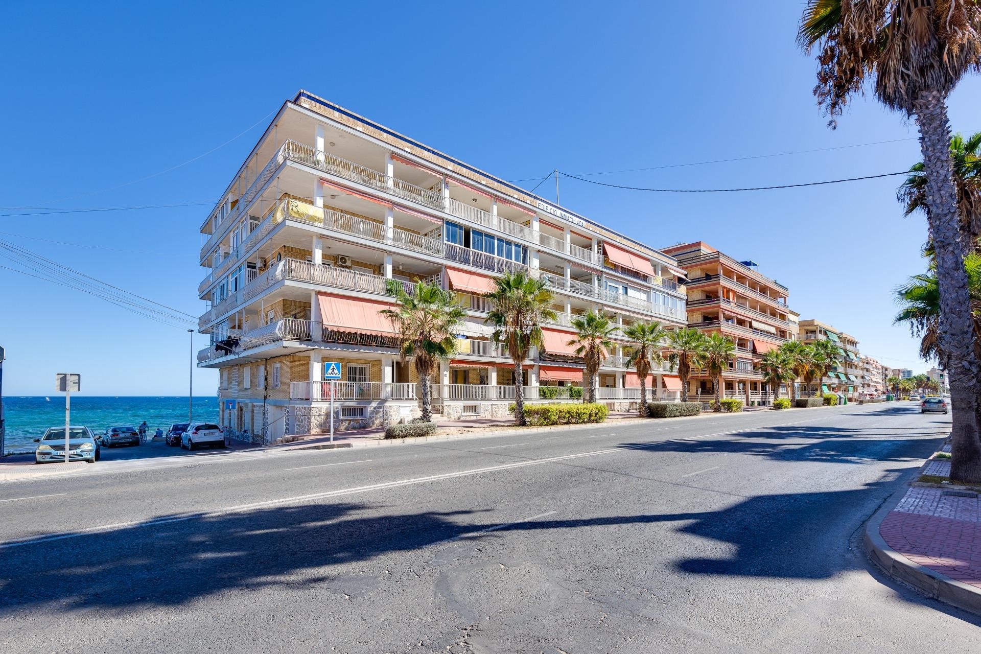 Reventa - Apartamento / piso - Torrevieja - Playa De Los Naufragos