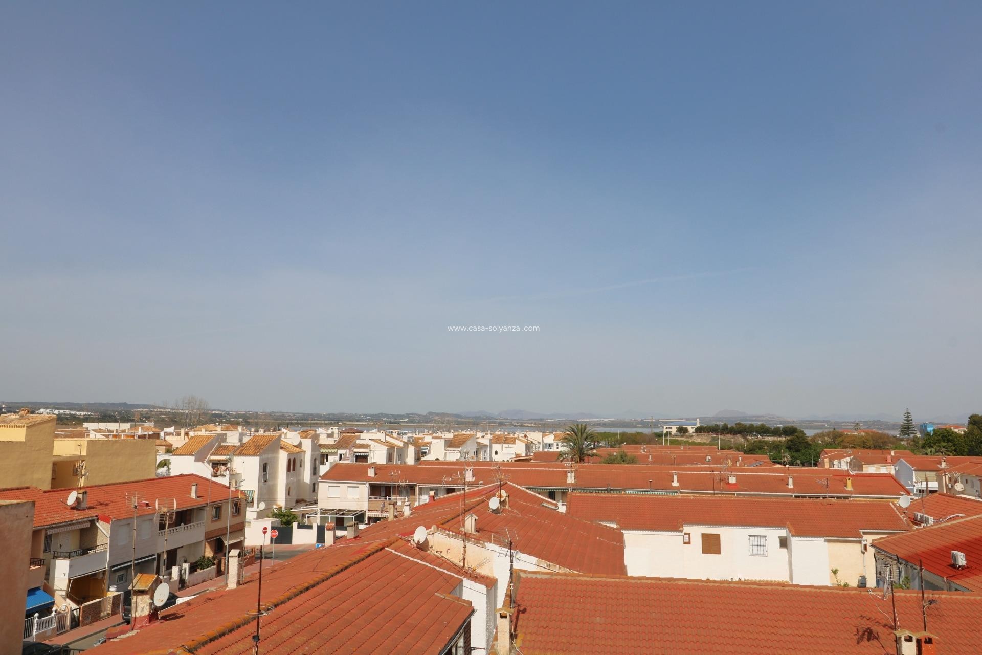 Reventa - Apartamento / piso - Torrevieja - Playa De Los Naufragos