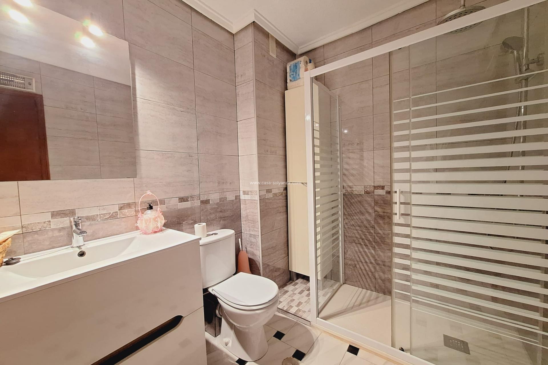 Reventa - Apartamento / piso - Torrevieja - Playa del Acequión