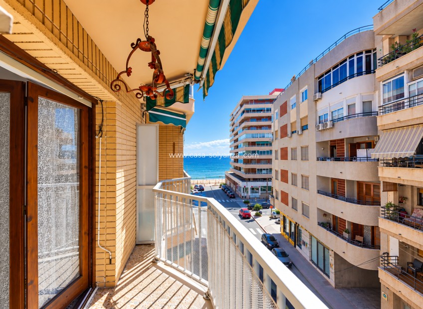 Reventa - Apartamento / piso - Torrevieja - Playa del Acequión