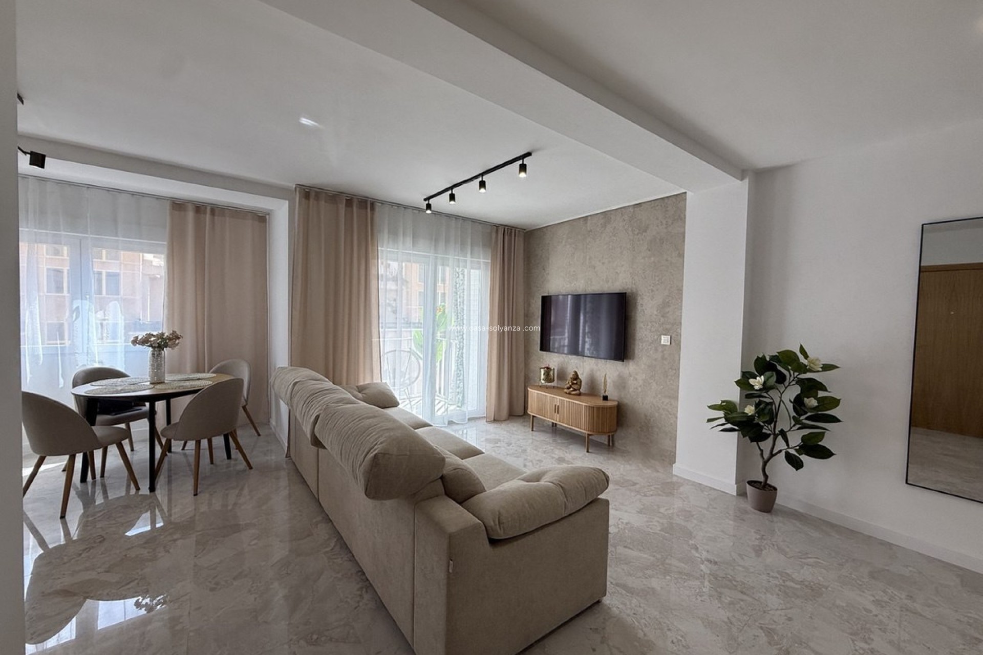 Reventa - Apartamento / piso - Torrevieja - Playa del Cura