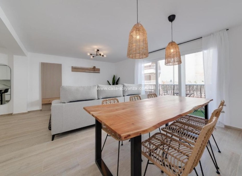Reventa - Apartamento / piso - Torrevieja - Playa del Cura
