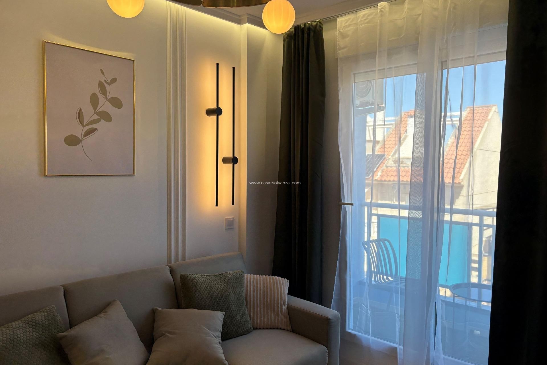 Reventa - Apartamento / piso - Torrevieja - Playa del Cura