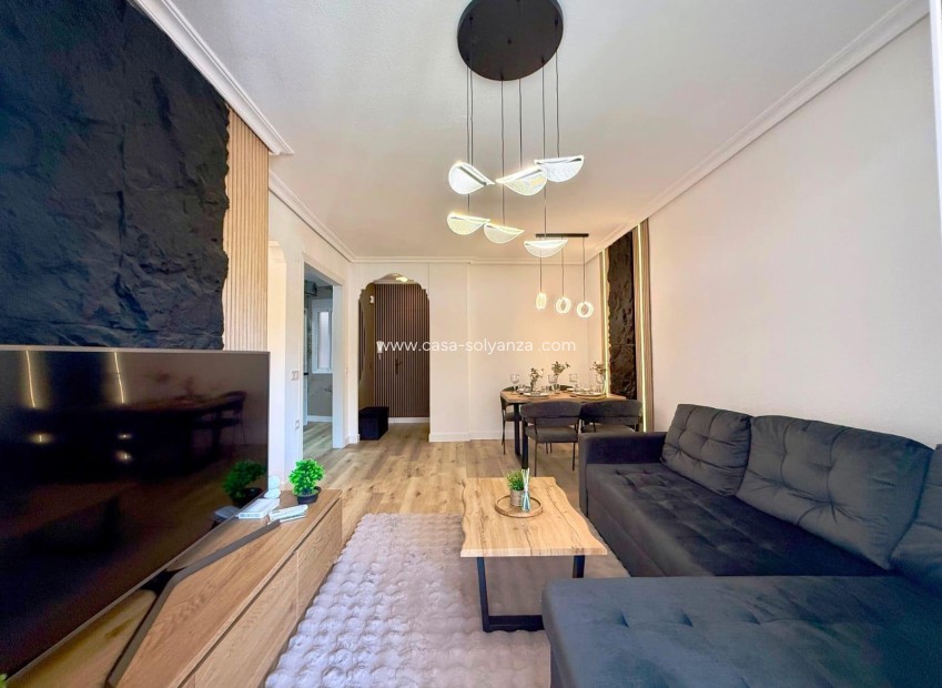 Reventa - Apartamento / piso - Torrevieja - Playa del Cura