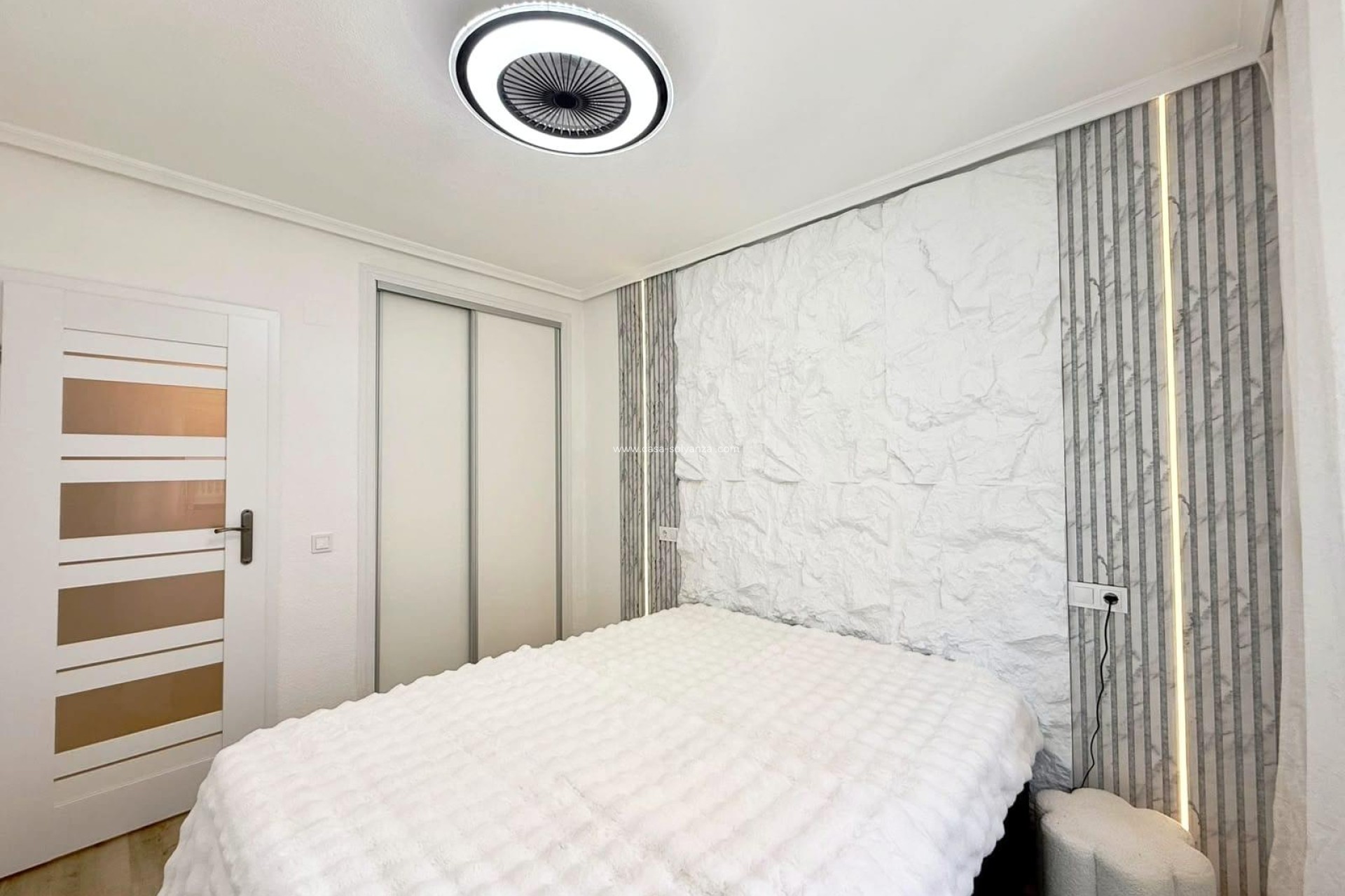 Reventa - Apartamento / piso - Torrevieja - Playa del Cura