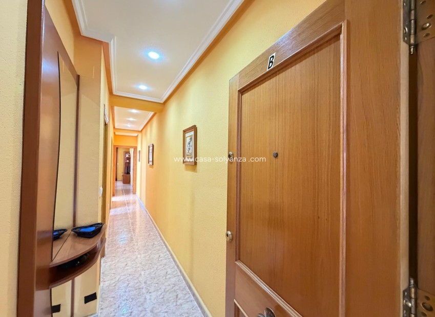 Reventa - Apartamento / piso - Torrevieja - Playa del Cura