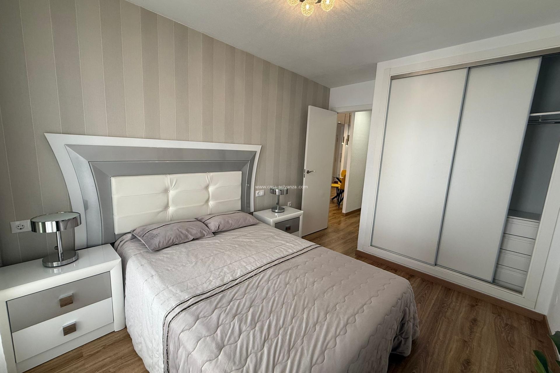 Reventa - Apartamento / piso - Torrevieja - Playa del Cura