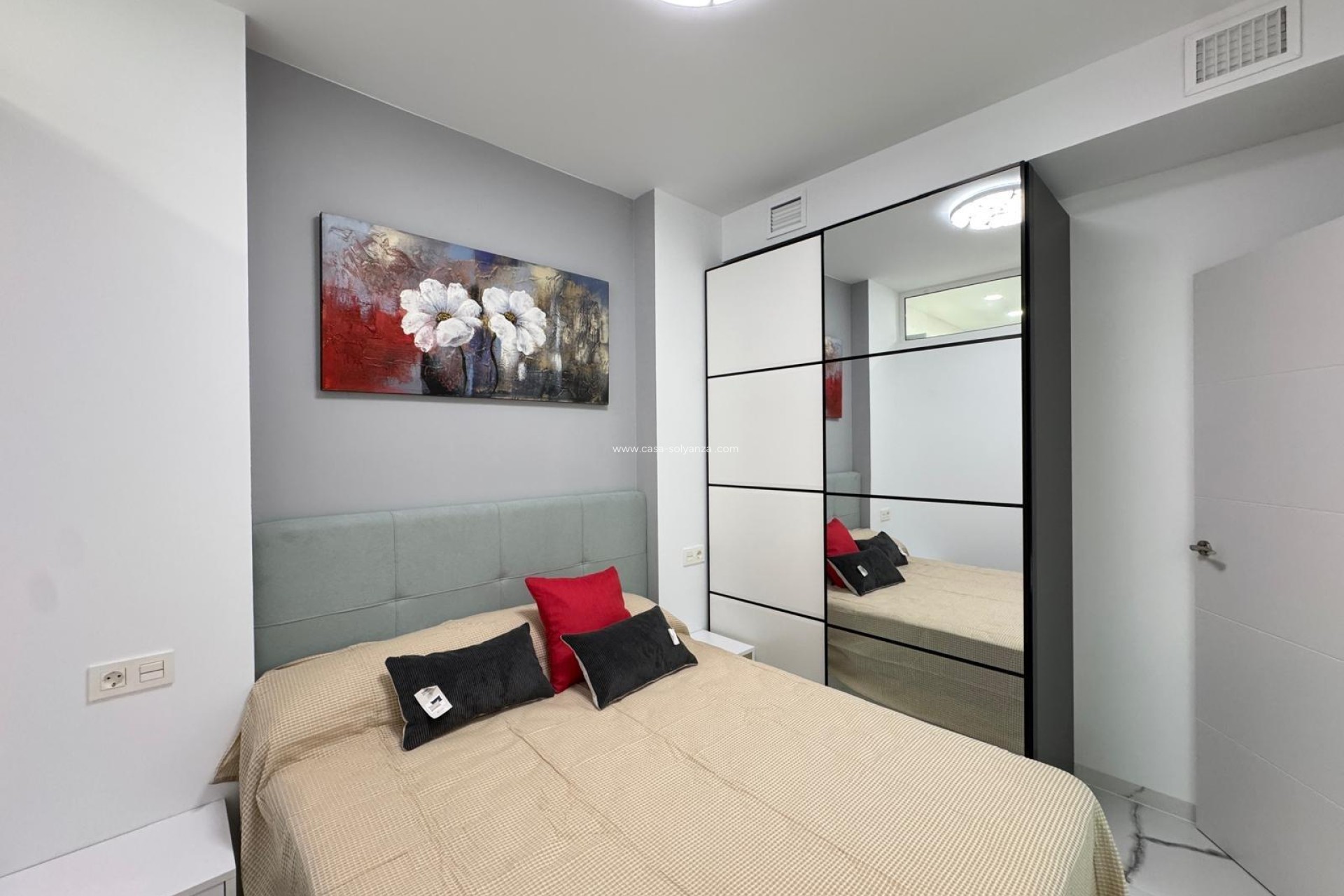 Reventa - Apartamento / piso - Torrevieja - Playa del Cura