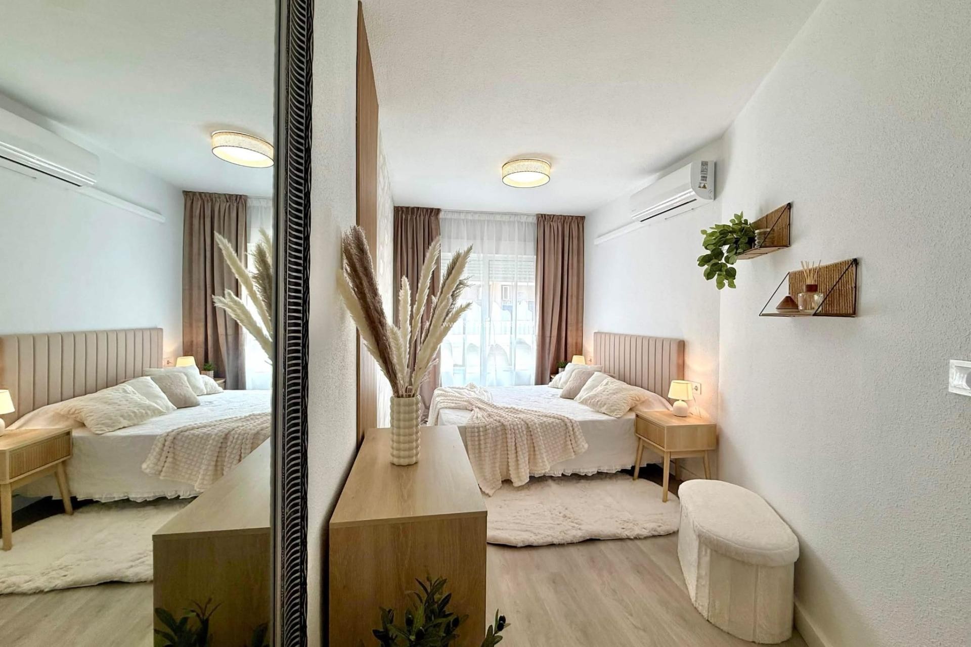 Reventa - Apartamento / piso - Torrevieja - Playa del Cura