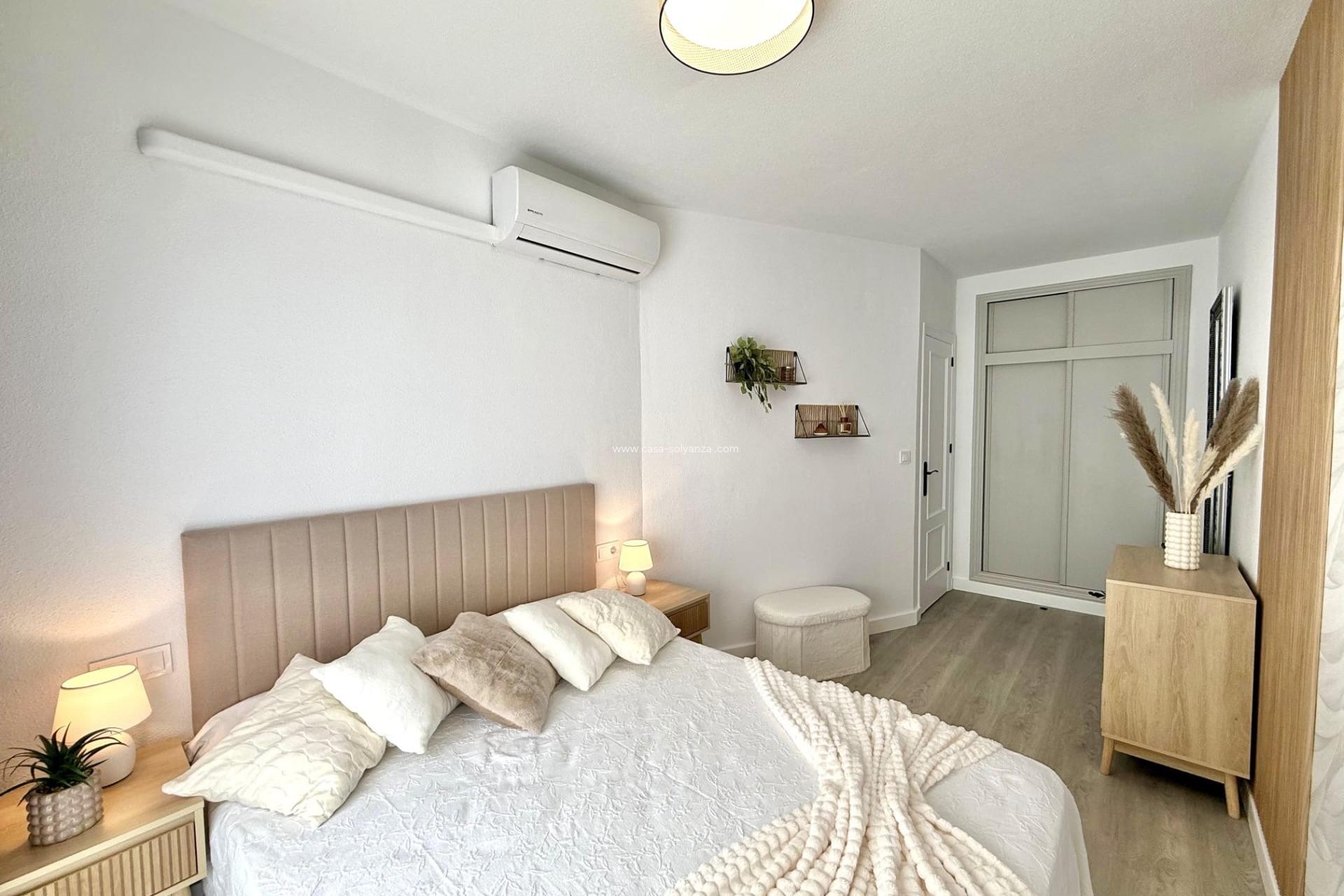 Reventa - Apartamento / piso - Torrevieja - Playa del Cura