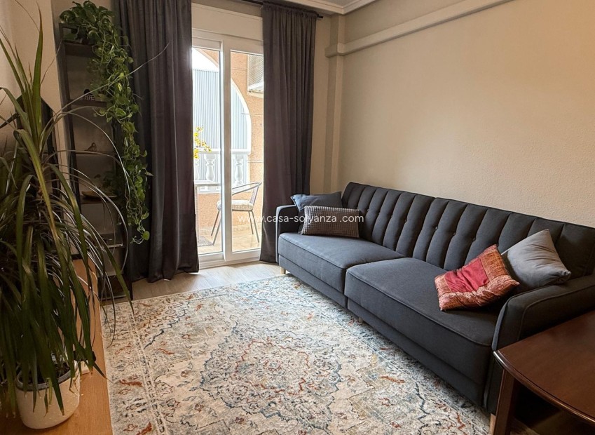 Reventa - Apartamento / piso - Torrevieja - Playa del Cura