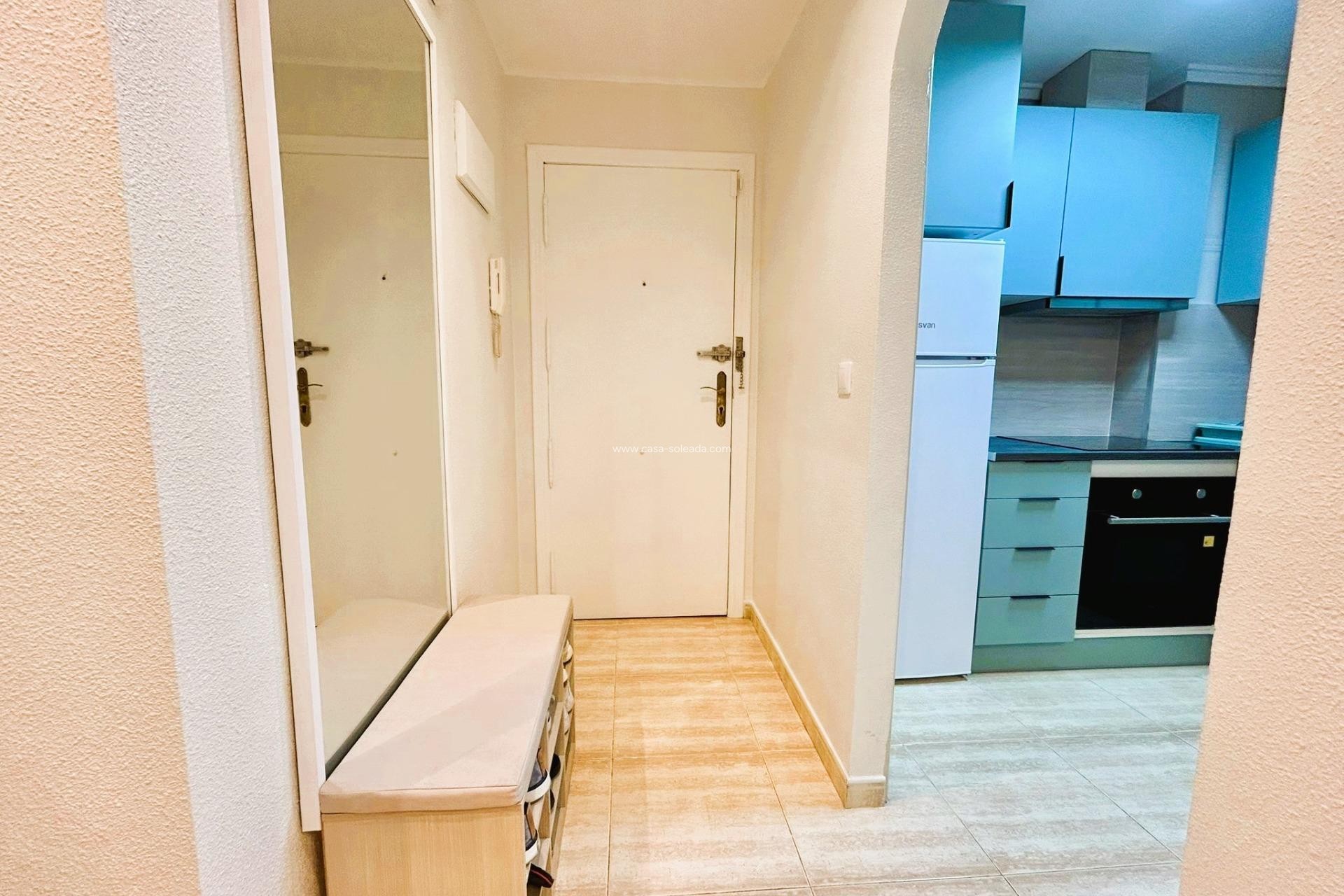 Reventa - Apartamento / piso - Torrevieja - Playa del Cura