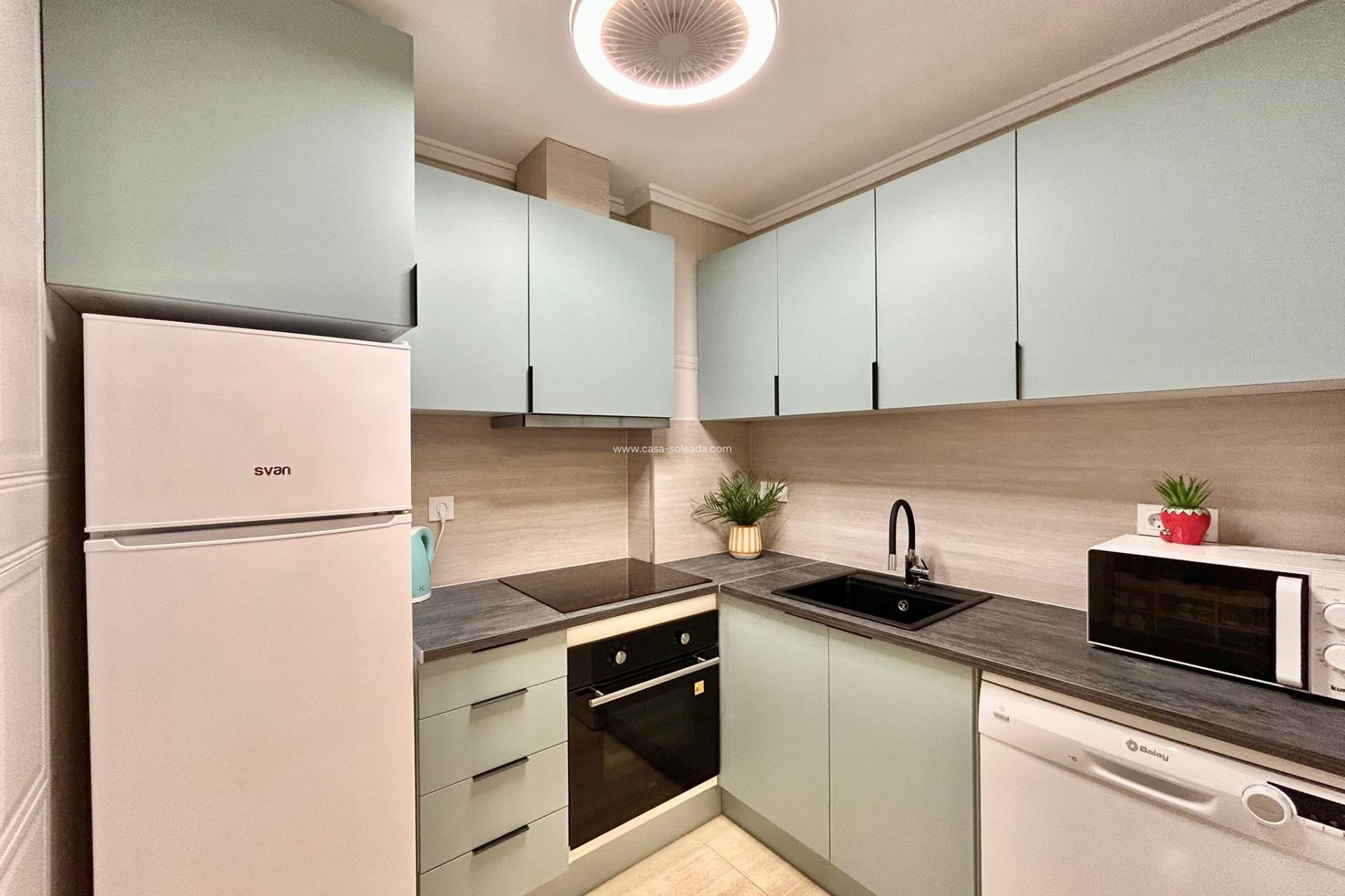 Reventa - Apartamento / piso - Torrevieja - Playa del Cura