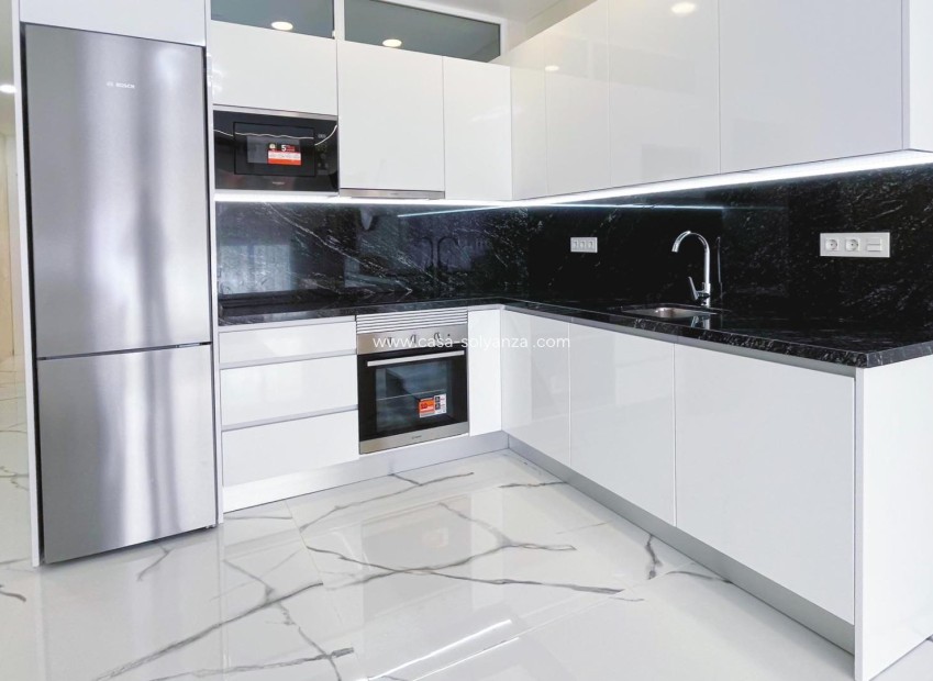 Reventa - Apartamento / piso - Torrevieja - Playa del Cura