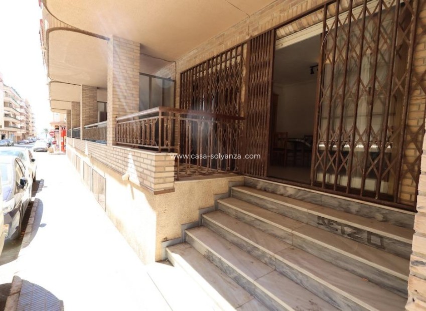 Reventa - Apartamento / piso - Torrevieja - Playa del Cura