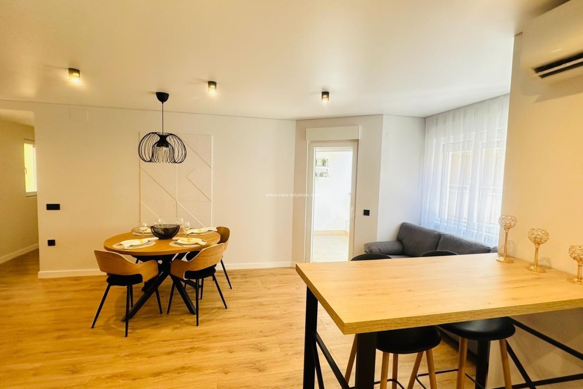 Reventa - Apartamento / piso - Torrevieja - Playa del Cura