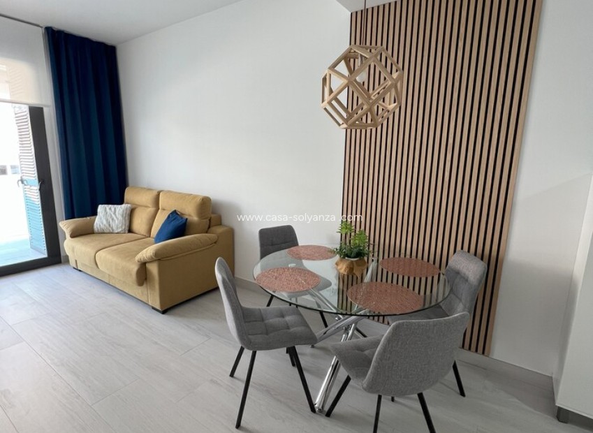 Reventa - Apartamento / piso - Torrevieja - Playa del Cura