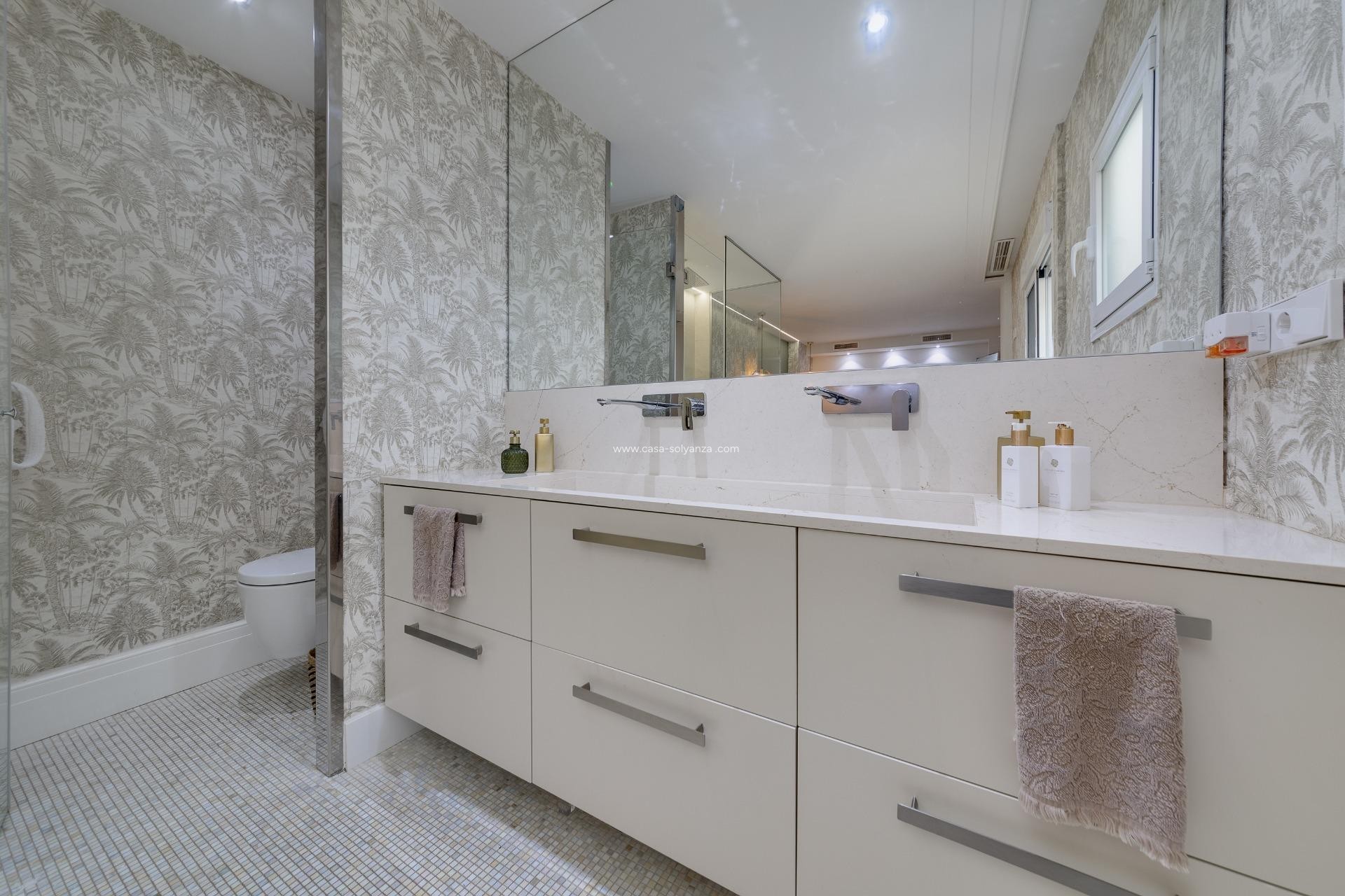 Reventa - Apartamento / piso - Torrevieja - Playa del Cura