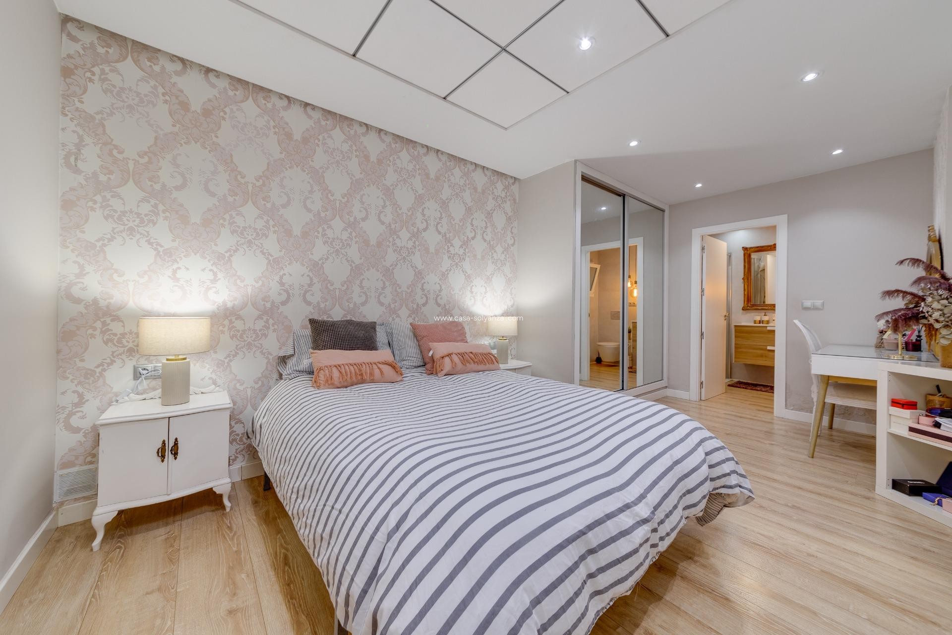 Reventa - Apartamento / piso - Torrevieja - Playa del Cura