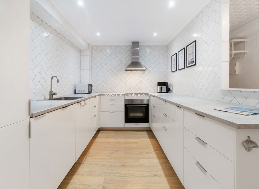 Reventa - Apartamento / piso - Torrevieja - Playa del Cura