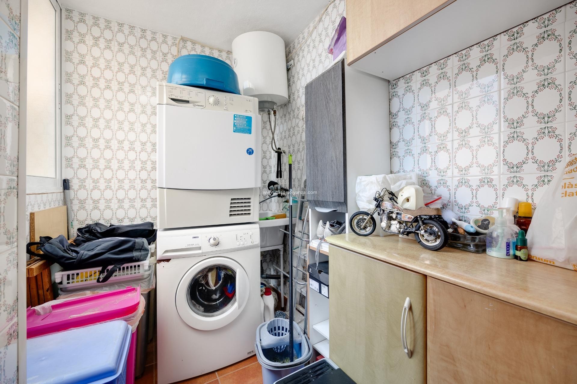 Reventa - Apartamento / piso - Torrevieja - Playa del Cura