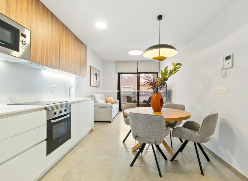 Reventa - Apartamento / piso - Torrevieja - Playa del Cura