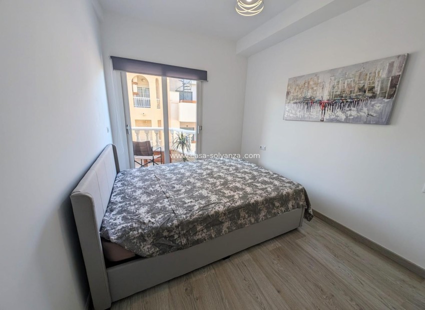 Reventa - Apartamento / piso - Torrevieja - Playa del Cura