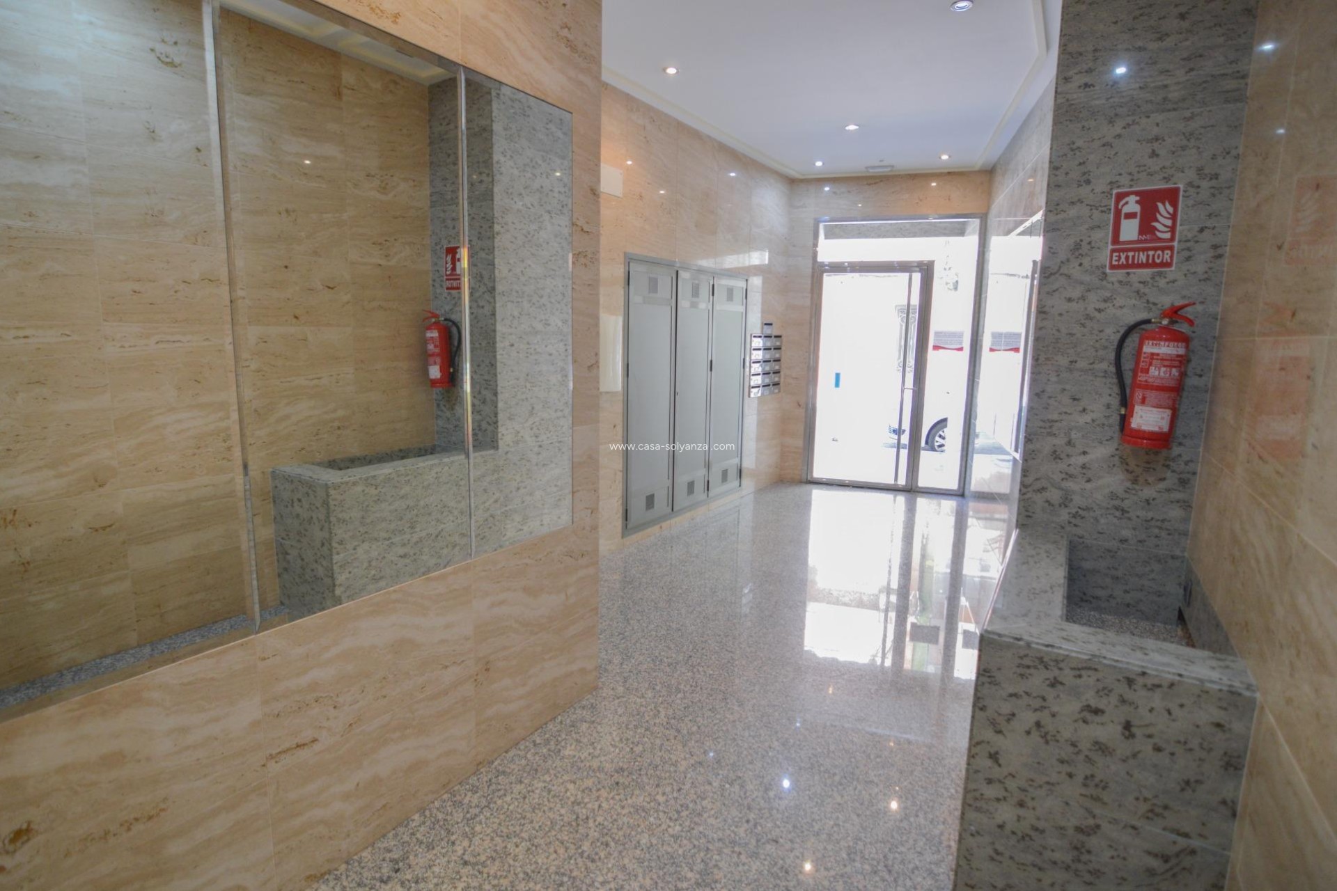 Reventa - Apartamento / piso - Torrevieja - Playa del Cura