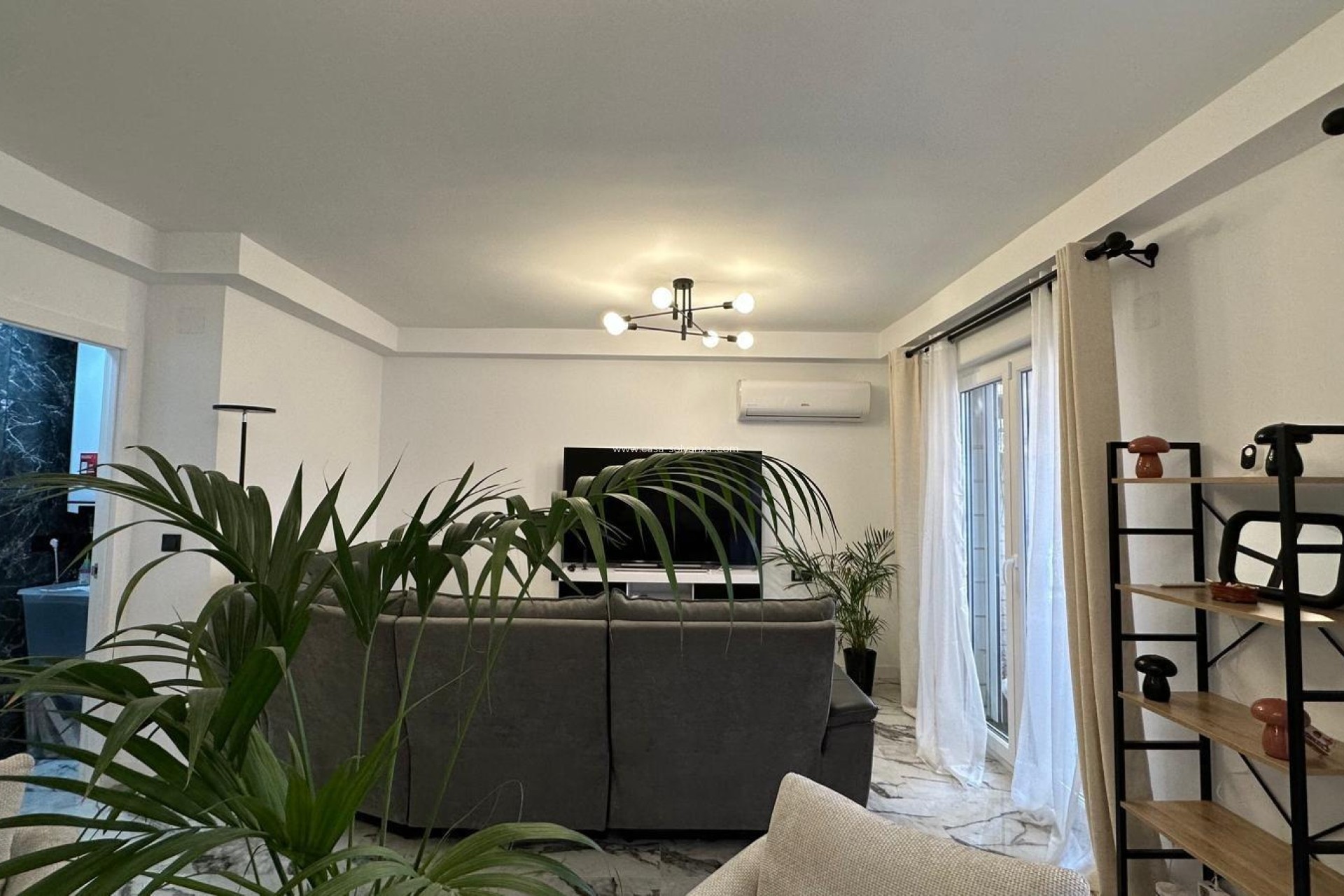 Reventa - Apartamento / piso - Torrevieja - Playa del Cura