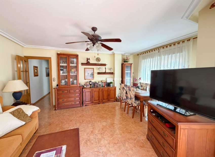 Reventa - Apartamento / piso - Torrevieja - Playa del Cura