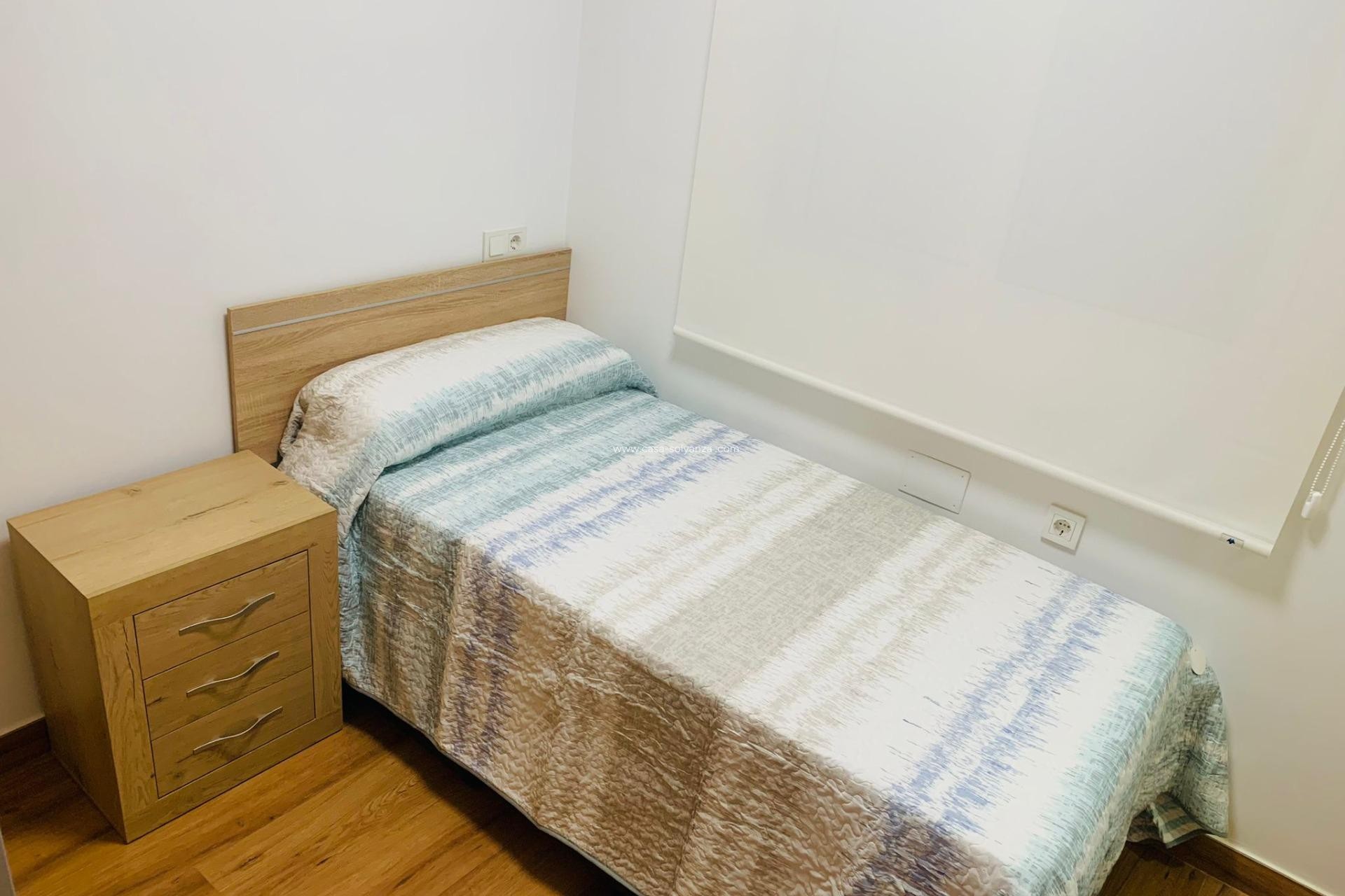 Reventa - Apartamento / piso - Torrevieja - Playa del Cura