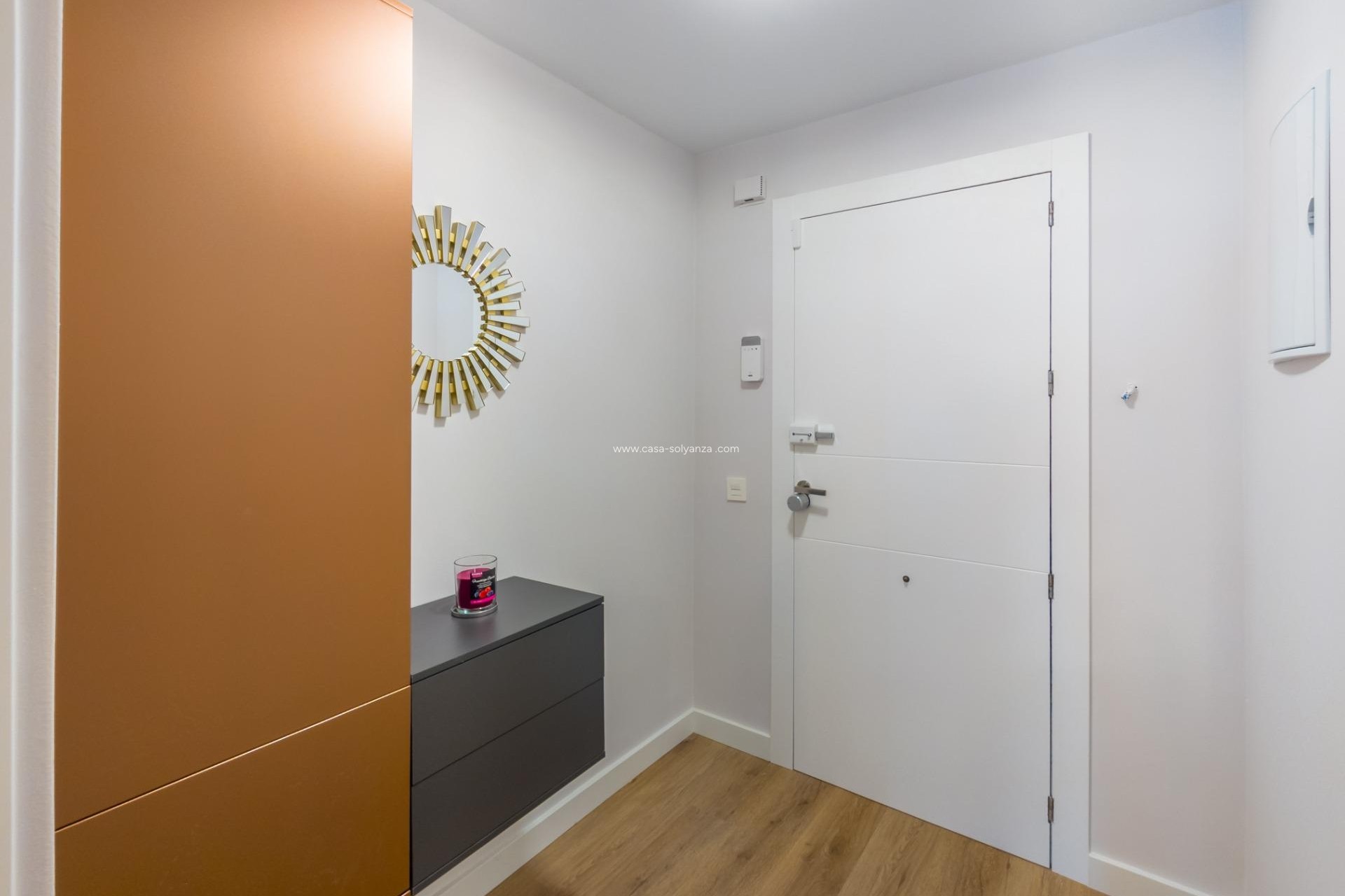 Reventa - Apartamento / piso - Torrevieja - Playa del Cura