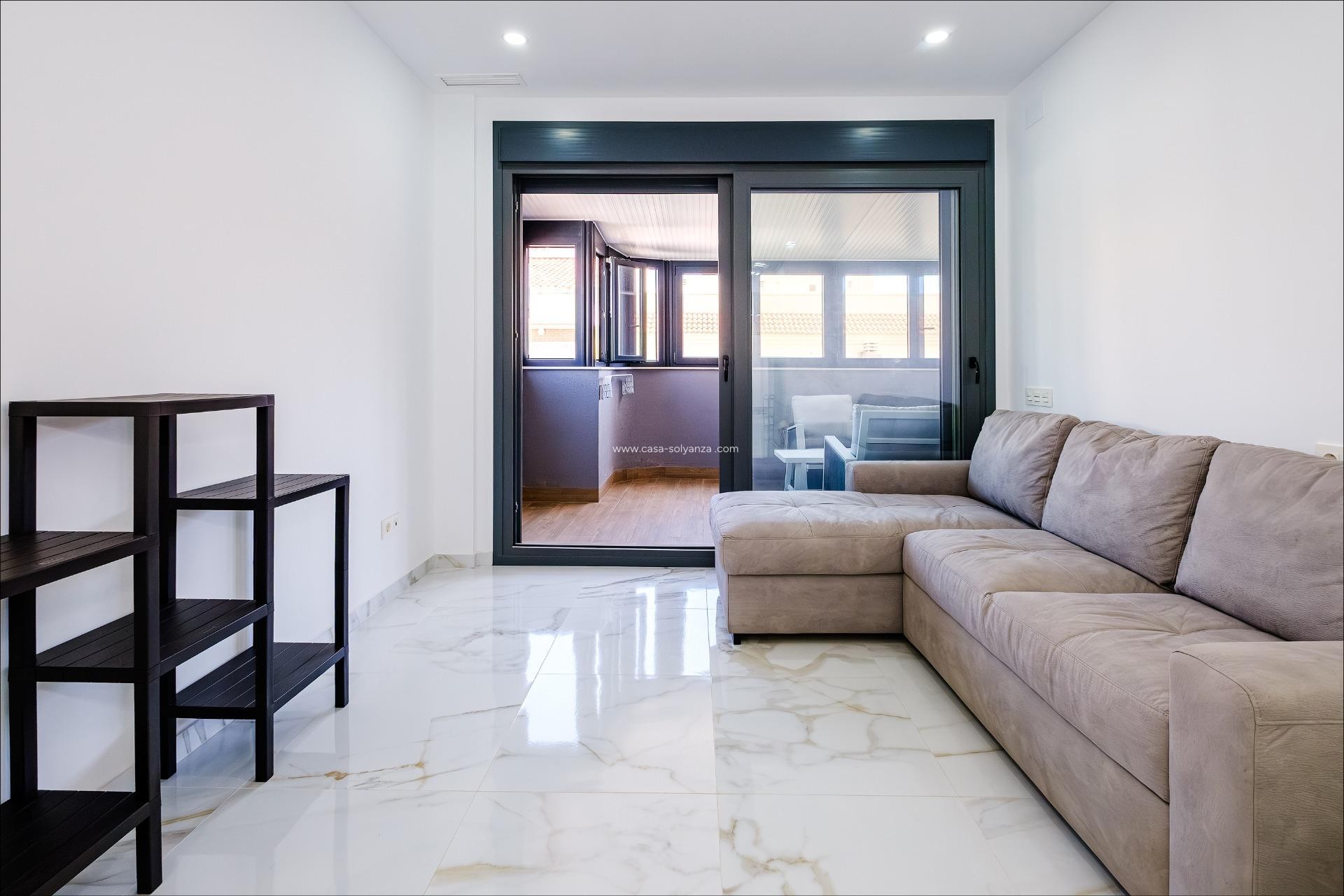Reventa - Apartamento / piso - Torrevieja - Playa del Cura
