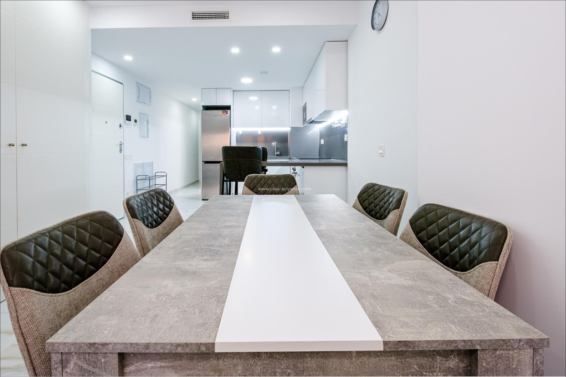 Reventa - Apartamento / piso - Torrevieja - Playa del Cura