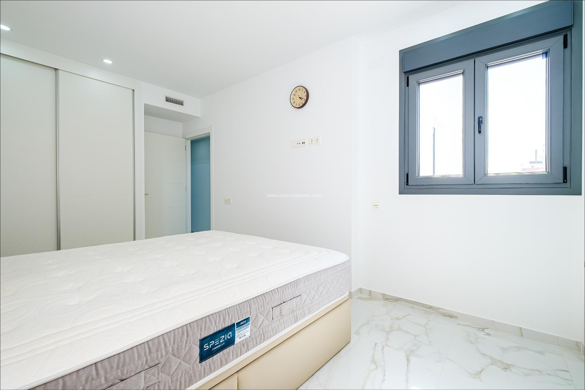 Reventa - Apartamento / piso - Torrevieja - Playa del Cura