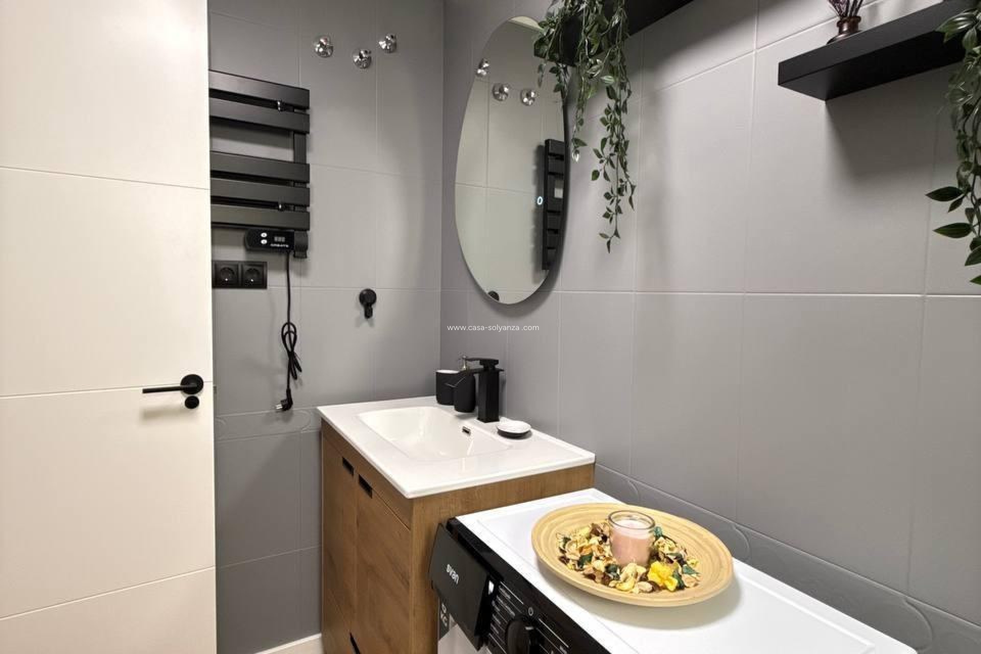 Reventa - Apartamento / piso - Torrevieja - Playa del Cura