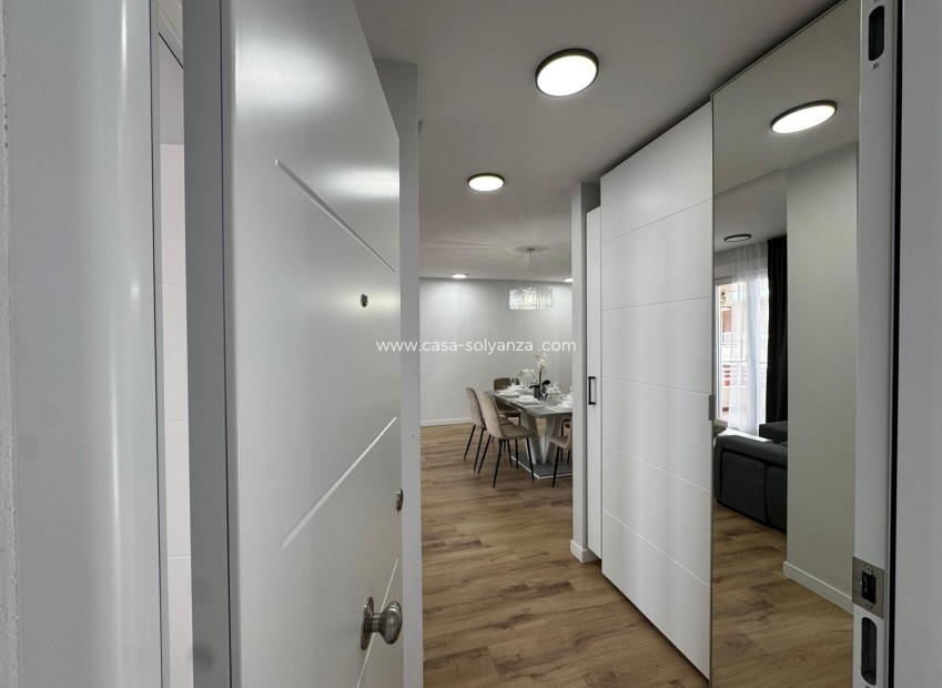 Reventa - Apartamento / piso - Torrevieja - Playa del Cura