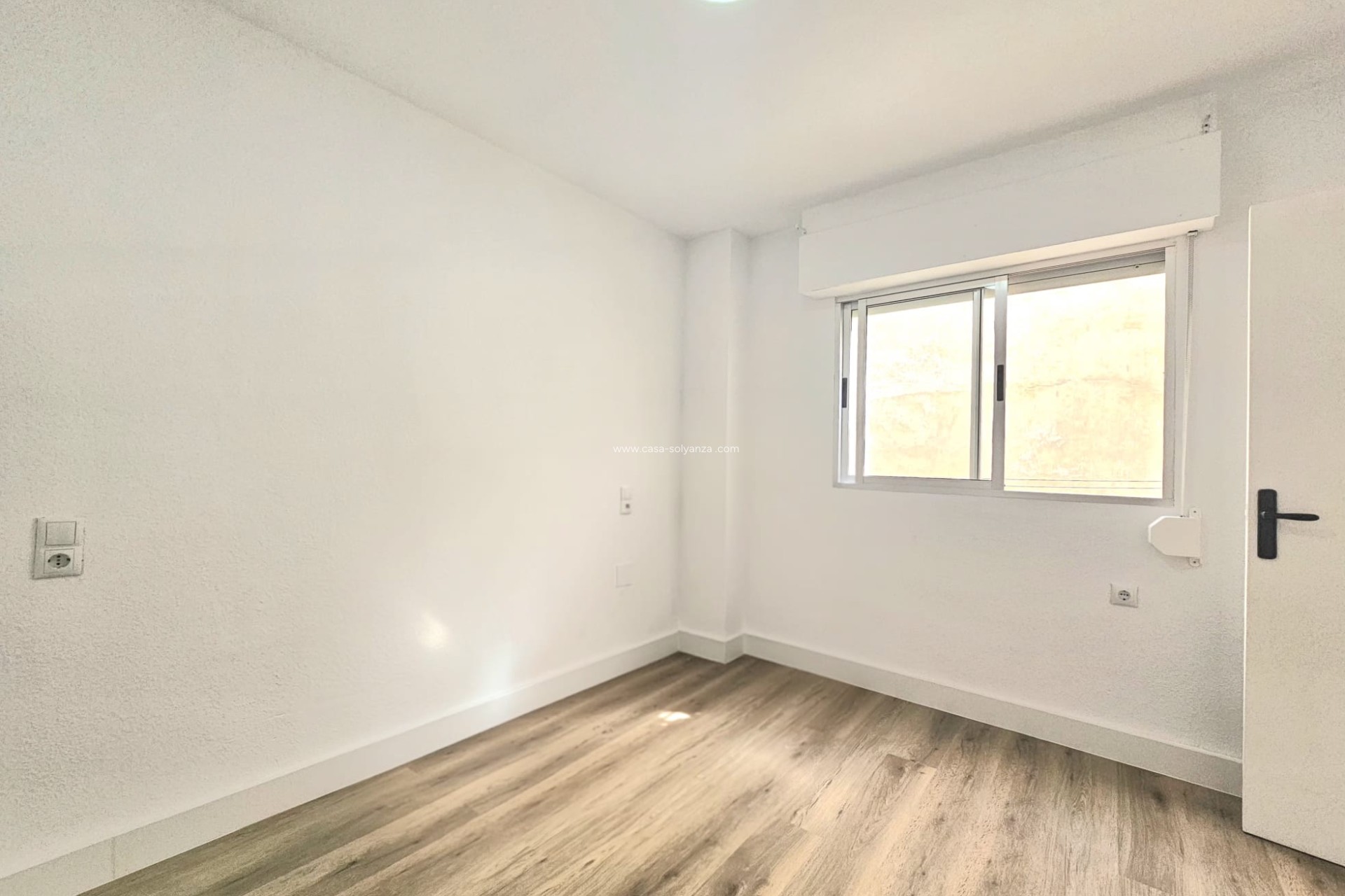 Reventa - Apartamento / piso - Torrevieja - Playa del Cura