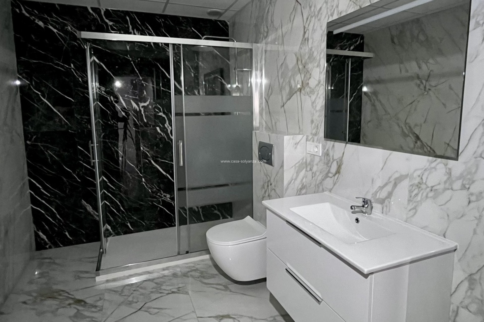 Reventa - Apartamento / piso - Torrevieja - PLAYA LOS LOCOS