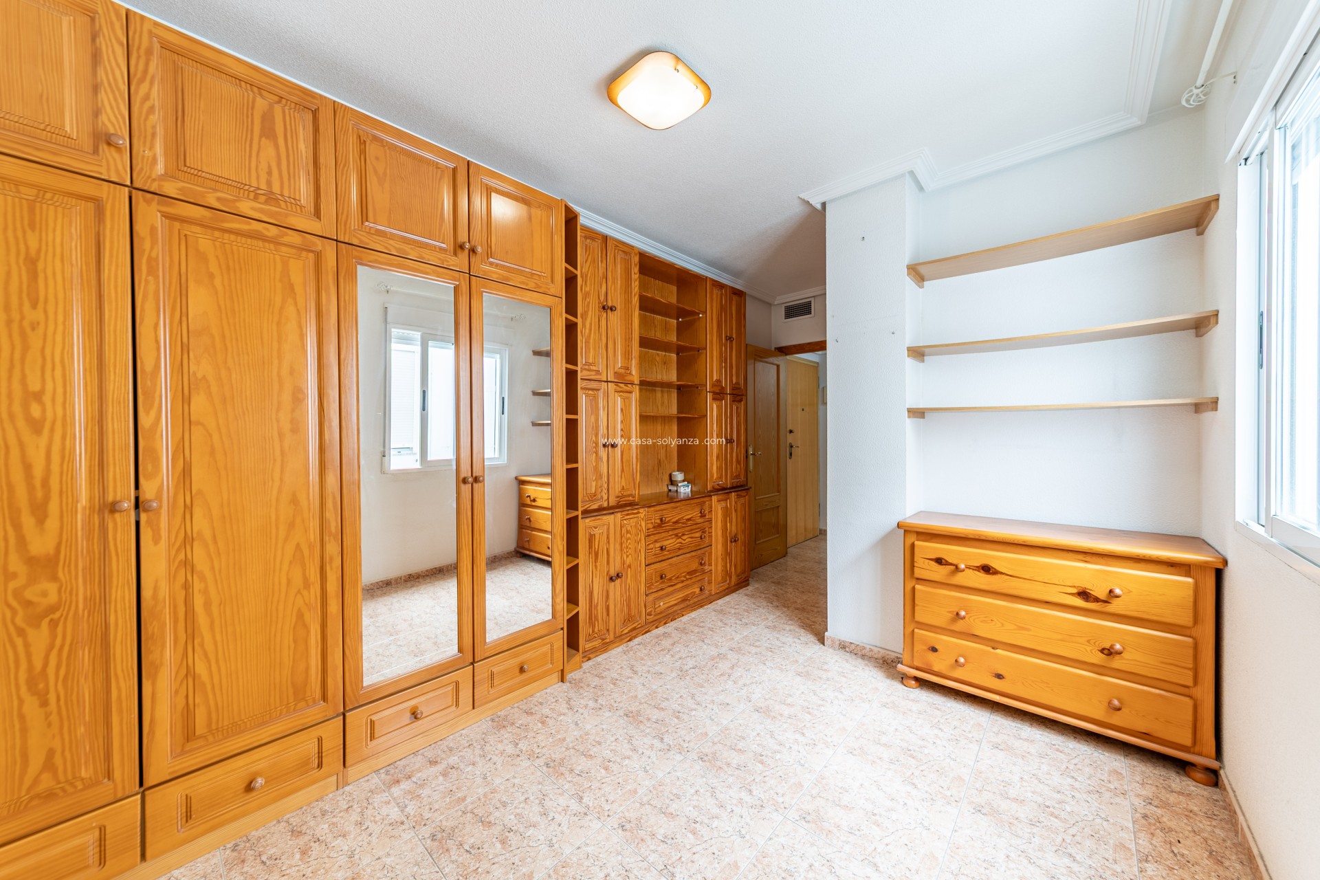 Reventa - Apartamento / piso - Torrevieja - Puerto